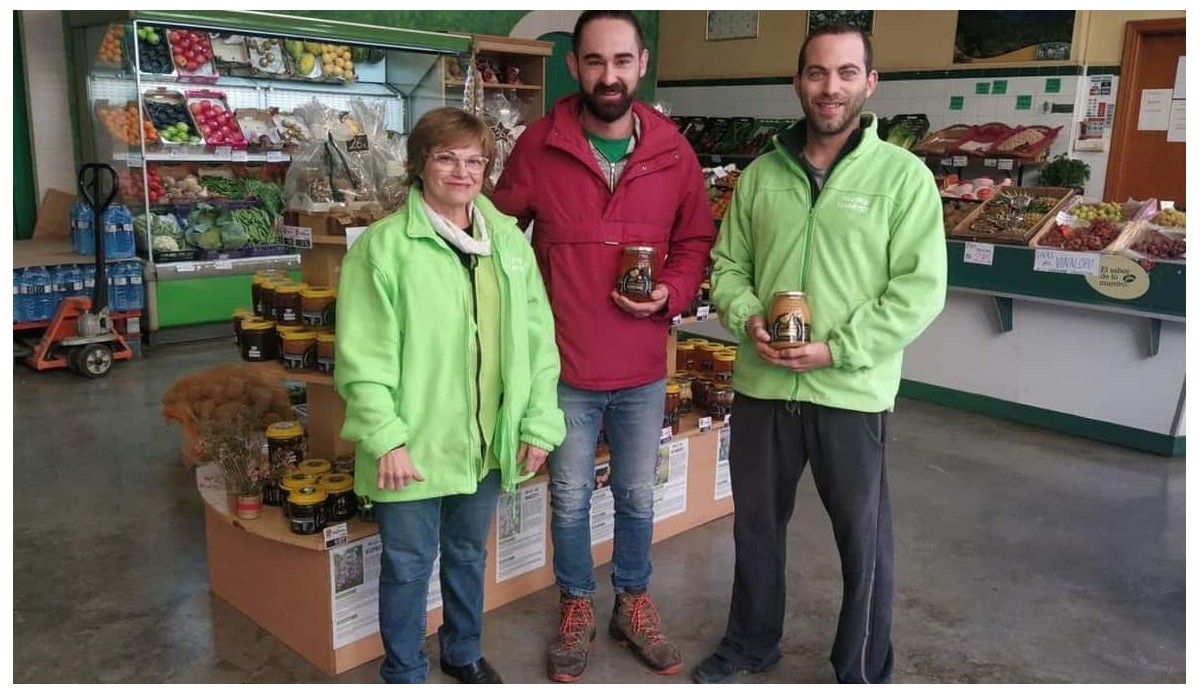 Miel del Parpalló destacada en el Diario Levante